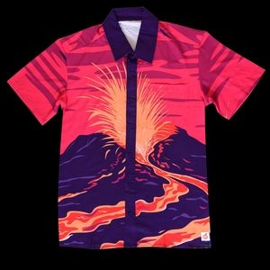 NWT Sleepy Peach "Volcano" button up